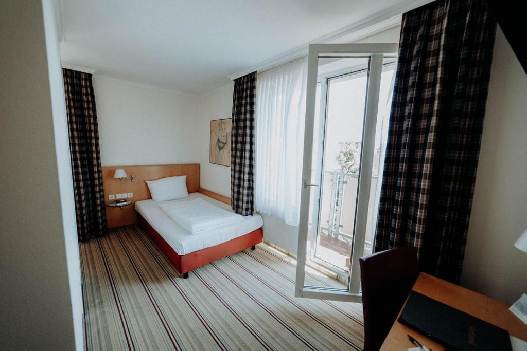 Hotel Ars Vivendi Muenchen Экстерьер фото
